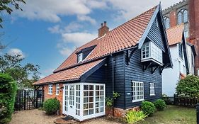 Micawbers - Aldeburgh Coastal Cottages
